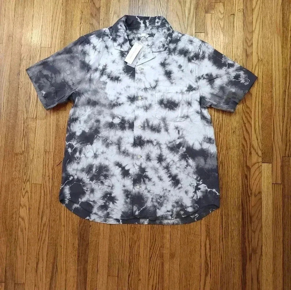OUTERKNOWN Mens BBQ GALXY Button Down Shirt Size XL Short Sleeve NEW - Picture 1 of 6